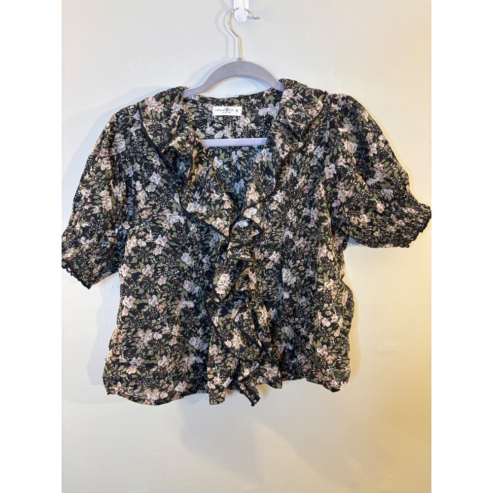 Natural Life Black & Beige Floral Ruffle Front Shirt M Short Sleeve Cotton